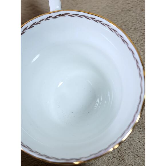 Woodland Dell Teacup Mug Sutherland Bone China Gold Trim Made in England x4 Vtg - Picture 10 of 14